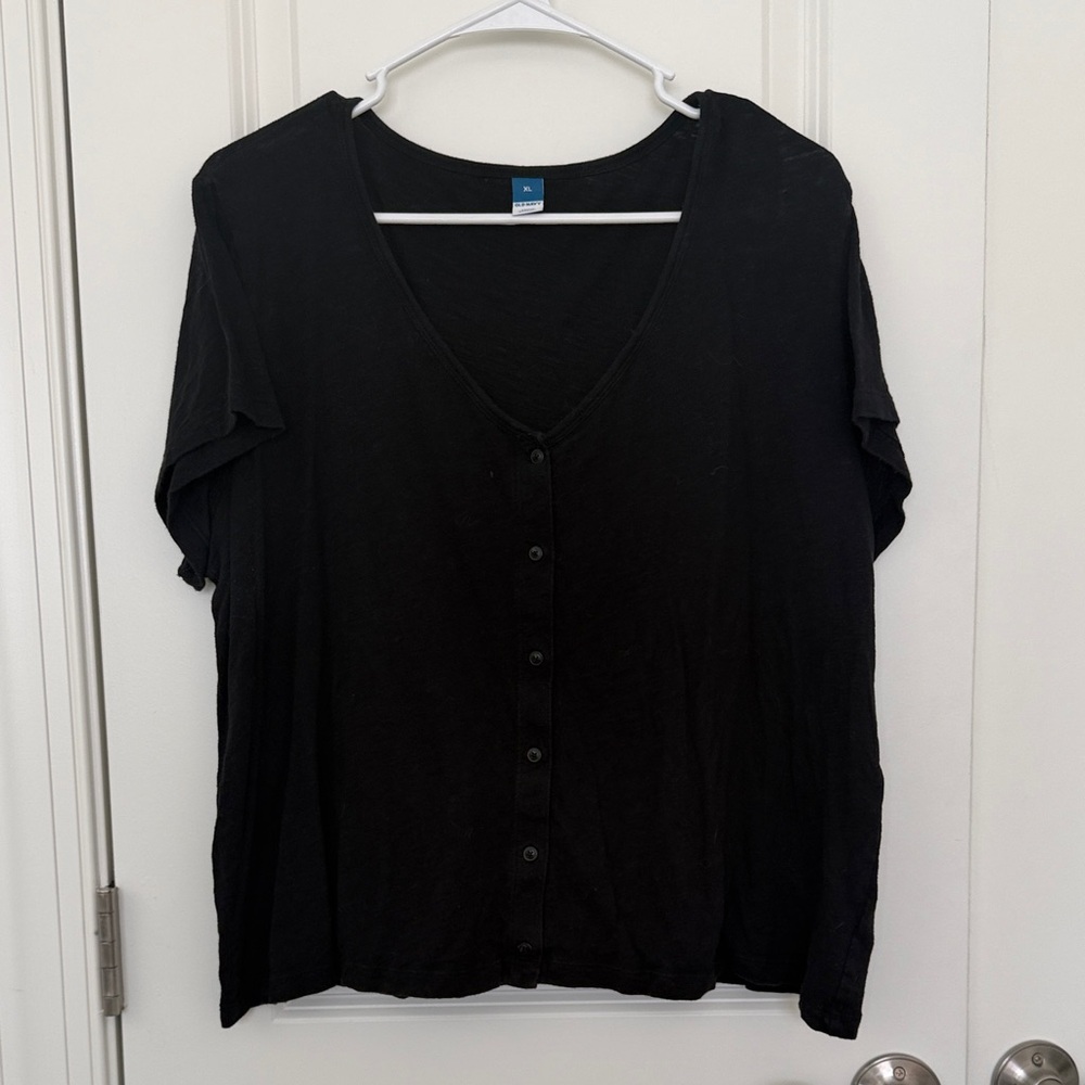 Old Navy Black Button-Front V-Neck Short Sleeve Top